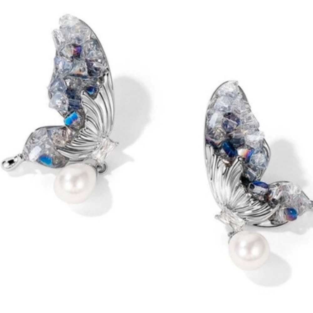 925 Sterling Silver stamped Ice Butterfly Pearls earrings brand new - Picture 5 of 5